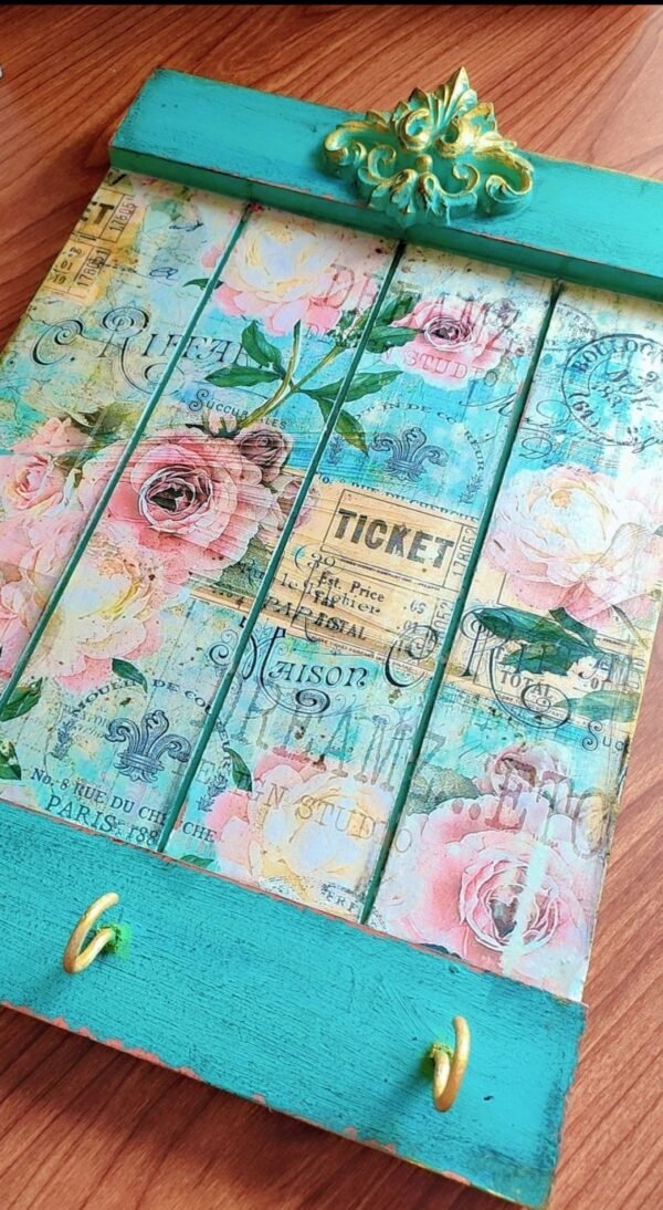 Vintage Keys Holder with Decoupage | Handmade Wall Decor - Image 2
