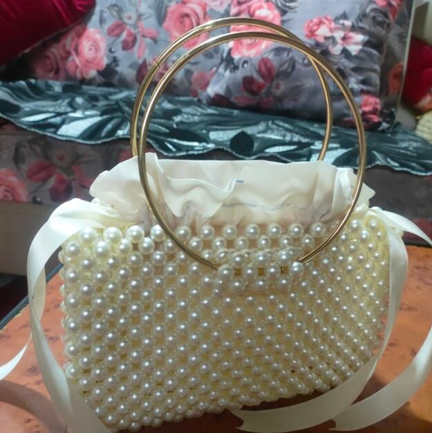 اللمسه السحريه للاشغال اليدويه