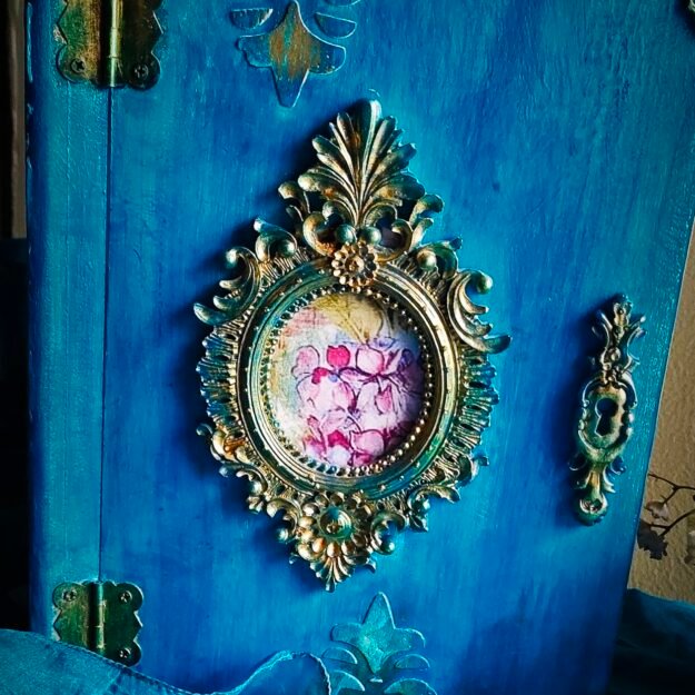 Decor & More