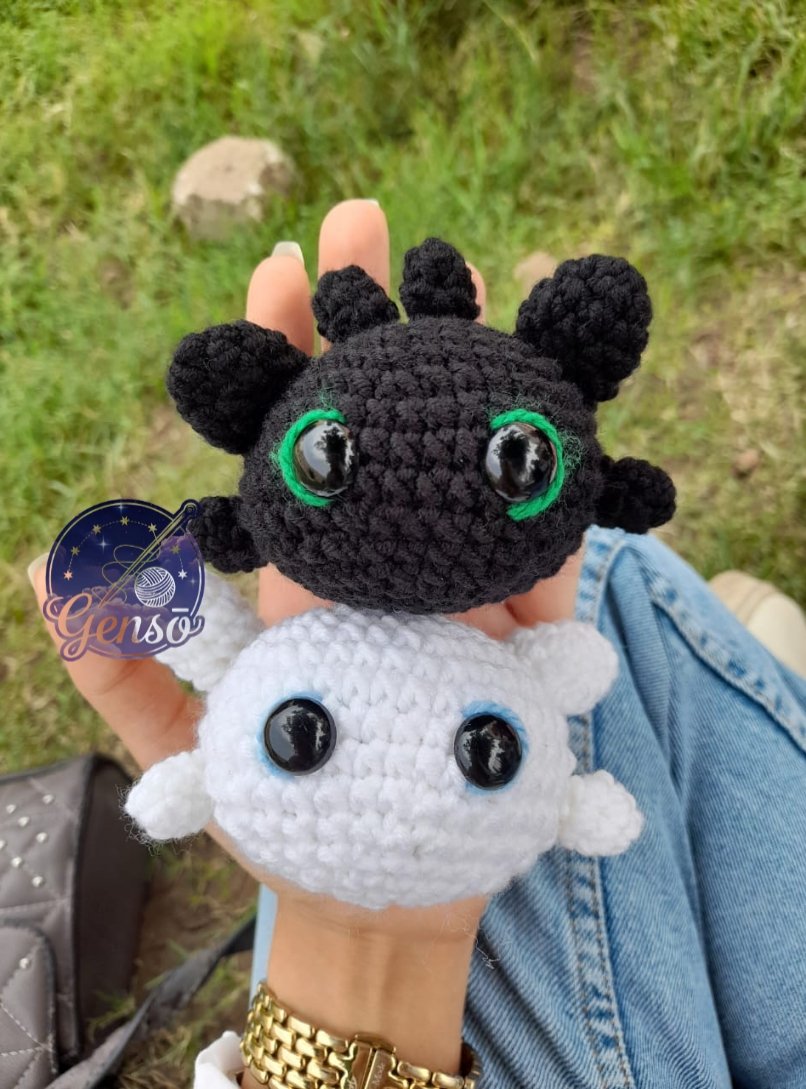 couples Keychain🤍🖤 - الصورة 2