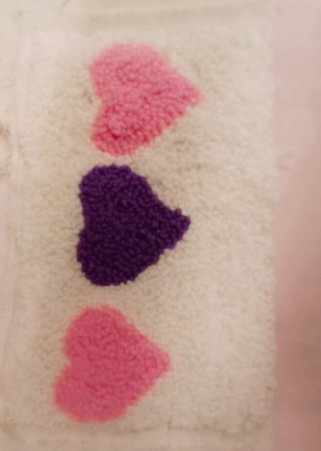 مقلمة بانش نيدل أنيقة