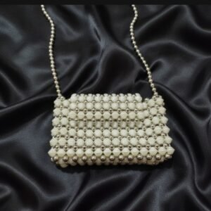 شنطة خرز هاند ميد مميزة