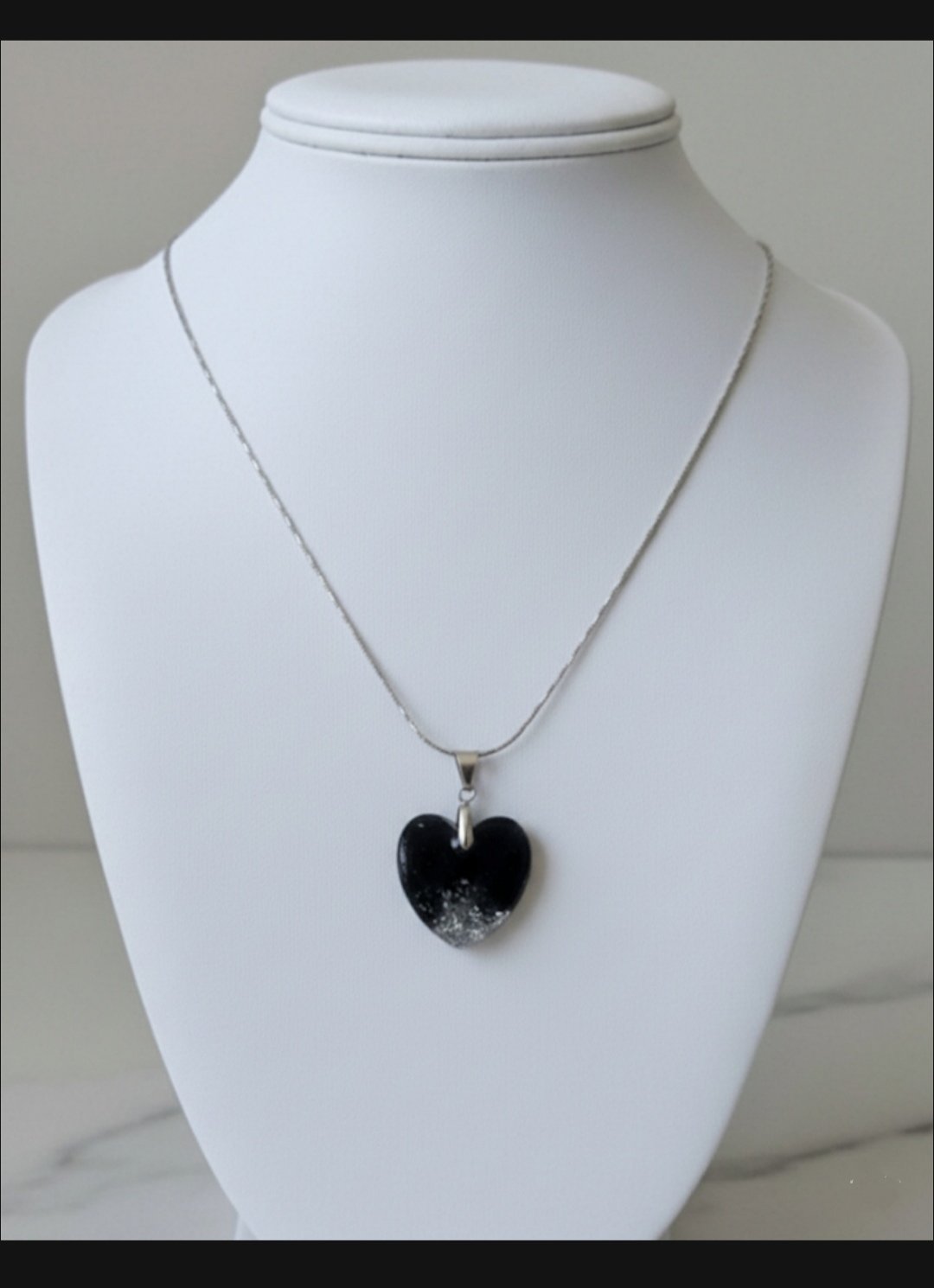 سلسلة استيل مع لمسة ريزن - الصورة 3